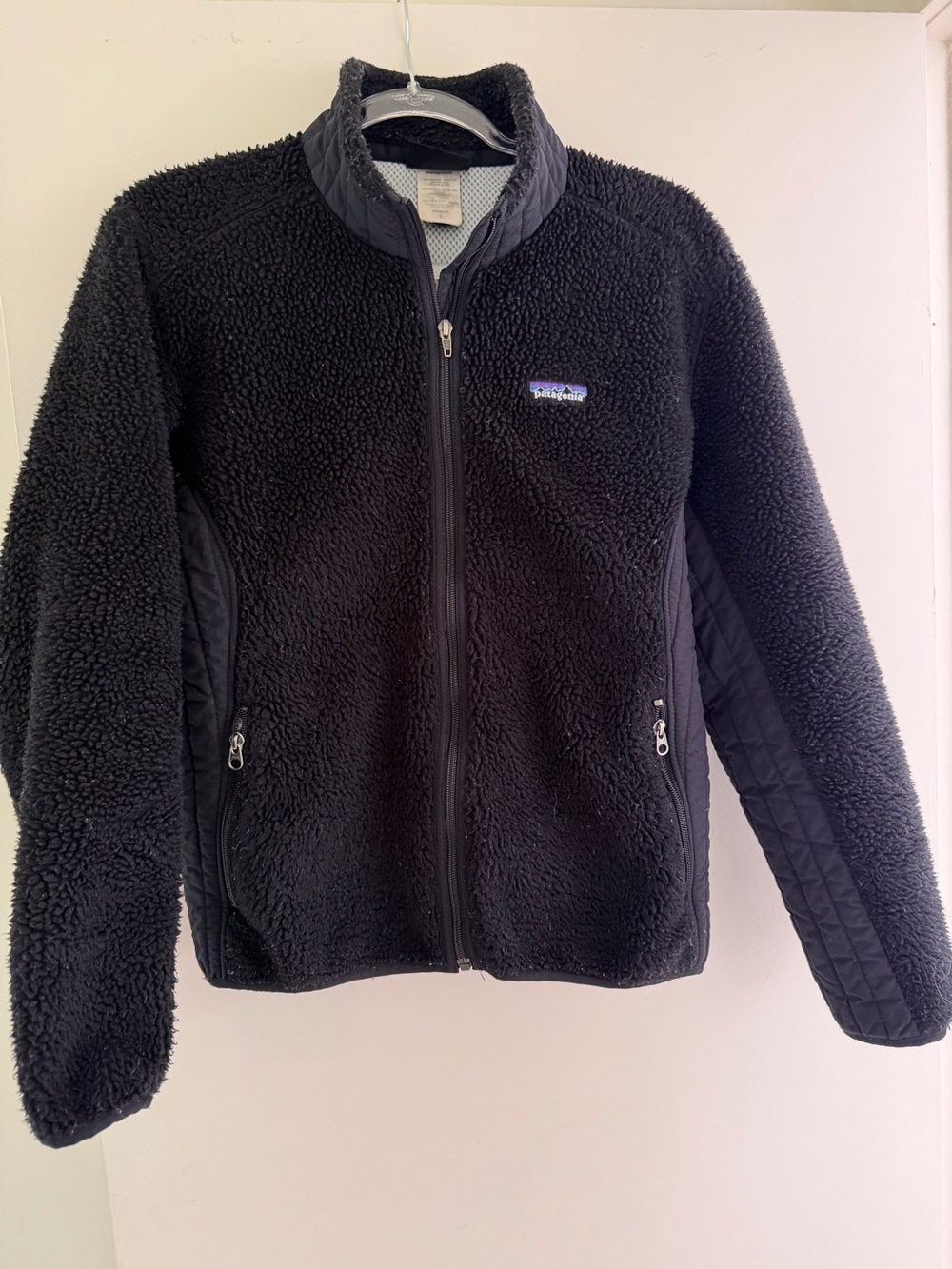 Patagonia Black Sherpa Fleece Jacket with Quilted Panels.  Womens L